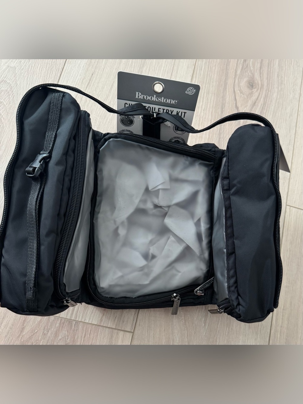 Toiletry Travel Bag Cube Black color NWT Brookstone brand